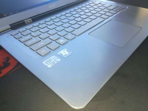 *BEAUTIFUL*ACER ASPIRE S3*ULTRABOOK*i5-2467m*4GB RAM*20GB SSD*320GB HDD*HD DISPLAY*